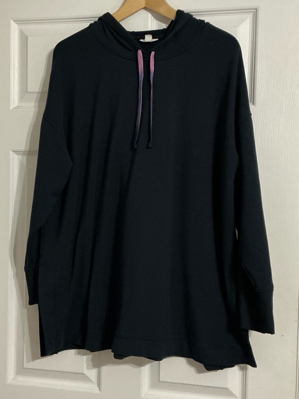 J. Jill Plus Size Navy Tunic Hoodie with Pink-Purple Gradient Drawstrings